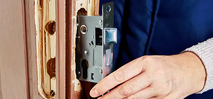 Garage Door Lock Replacement Douglasville